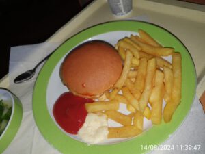 Hamburger, Pommes und Rot-Weiß